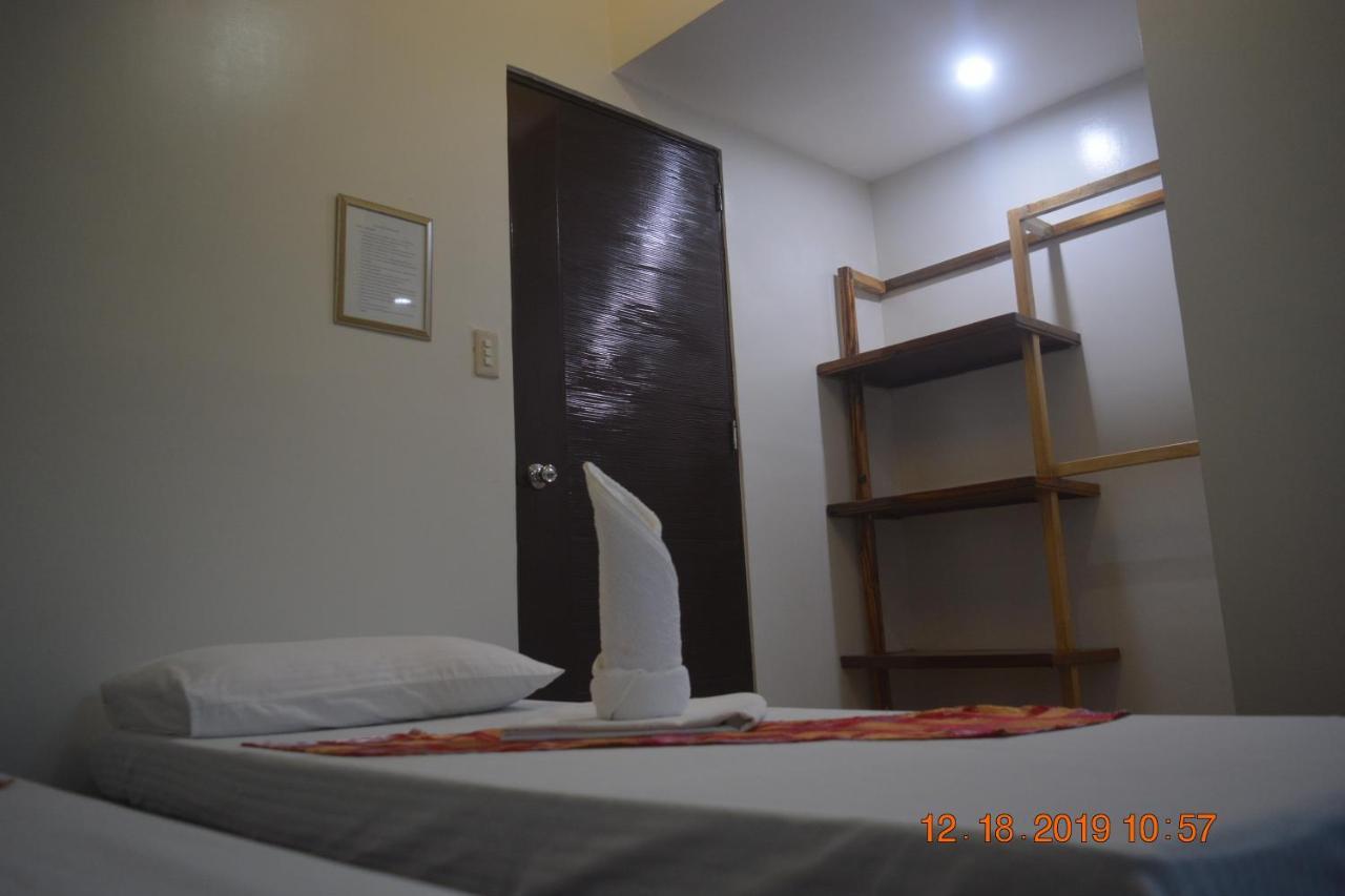 Oyo 712 Island Hop Nido Hostel El Nido Eksteriør billede